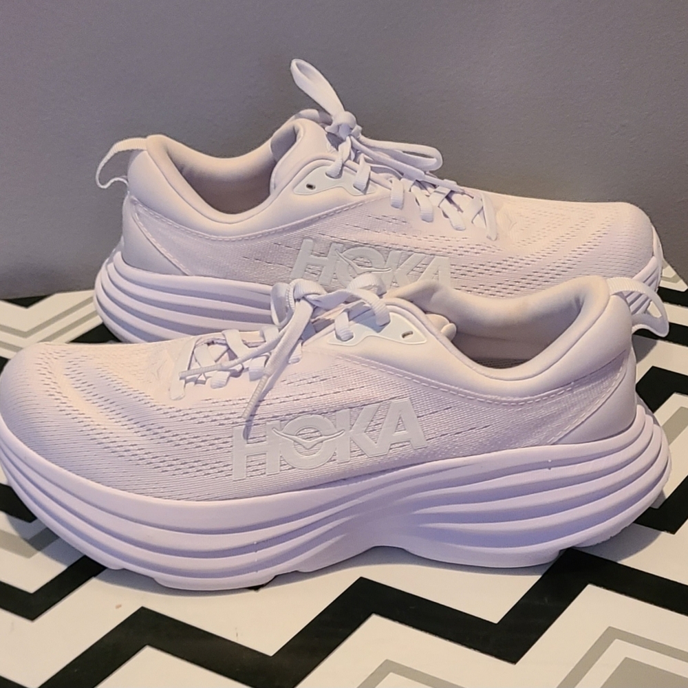 Hoka Bondi 8 women's size 9.5